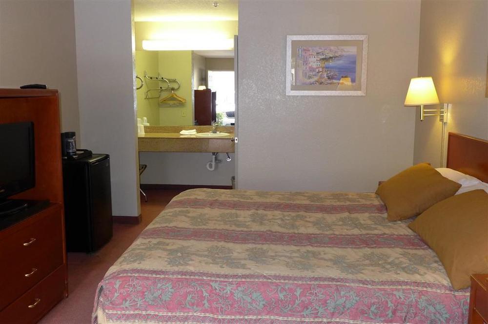 Good Nite Inn Camarillo Oda fotoğraf